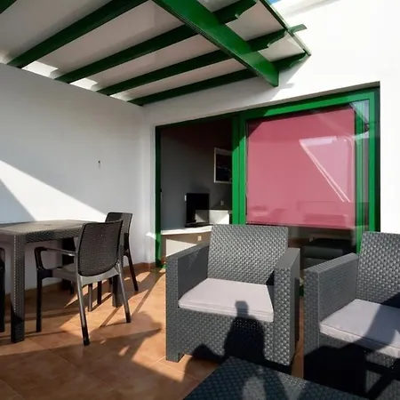 Διαμέρισμα In Mit Privater Terrasse